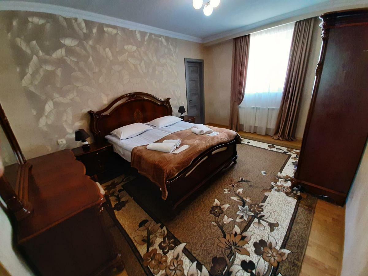 Kazbegi Guide Hotel Kültér fotó